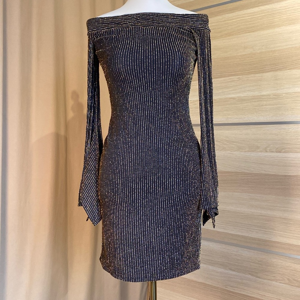 BCBGMAXAZRIA Black Gold Ribbed Off Shoulder Bell Sleeve Bodycon Dress XS